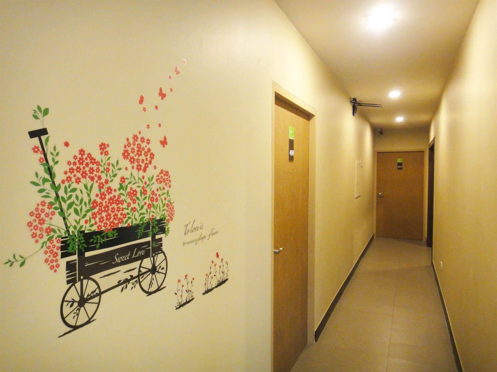 Aleaf Bangkok Hotel Exterior foto